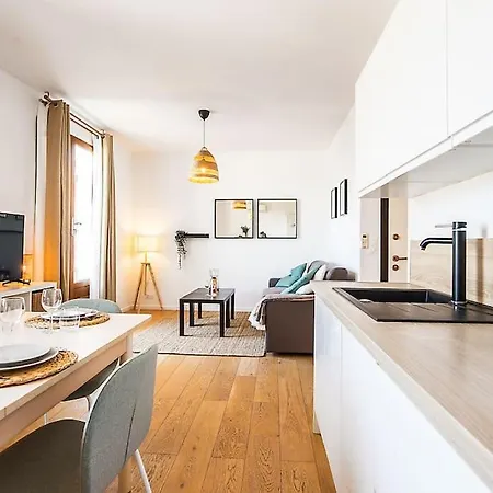 Maison Savorani Lägenhet *